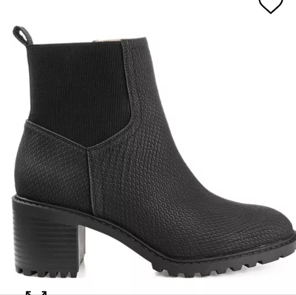 Journee Collection Hallie Booties Black -7.5 - Picture 2 of 8